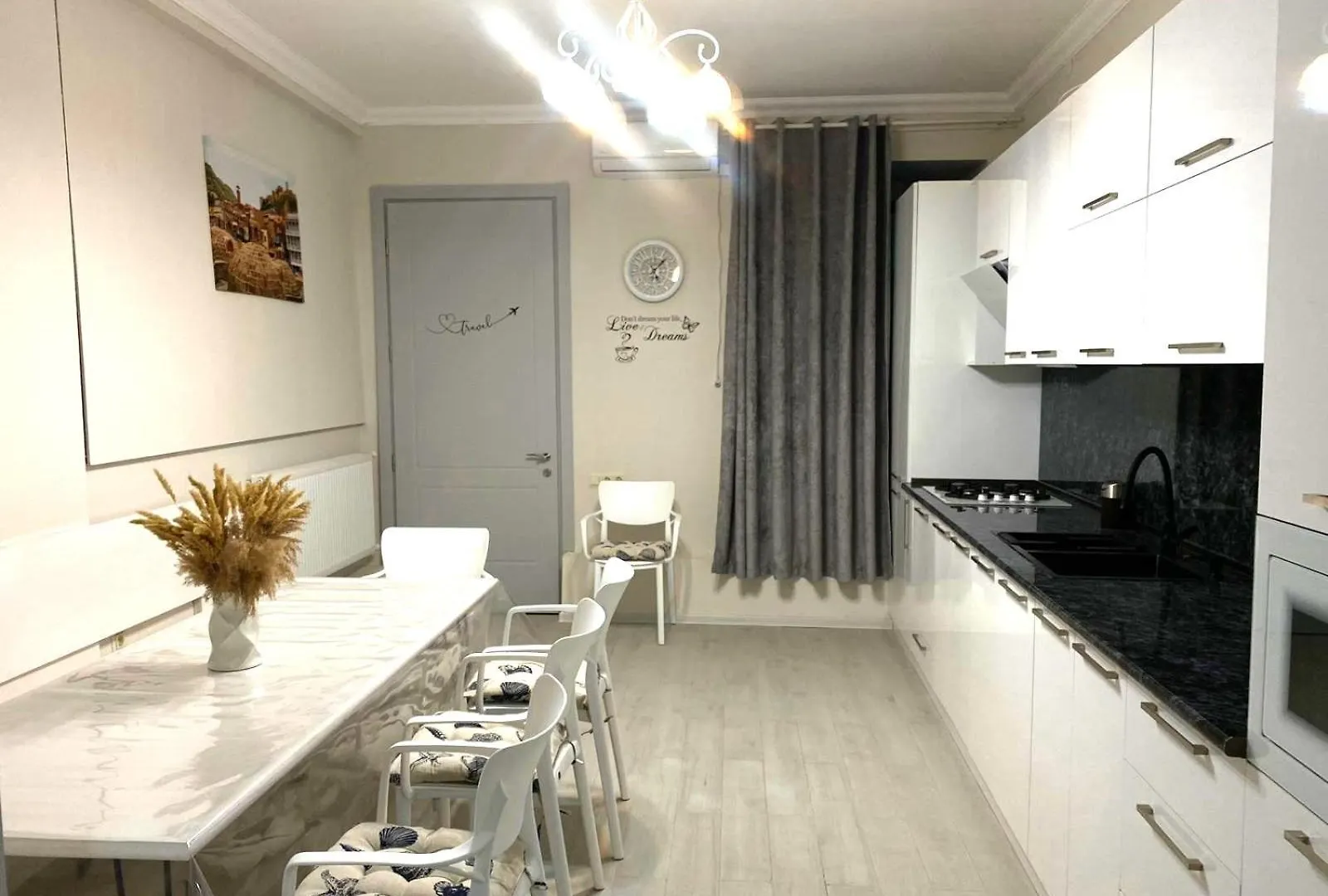 Guest house Cultural Crossing Hotel Tbilisi