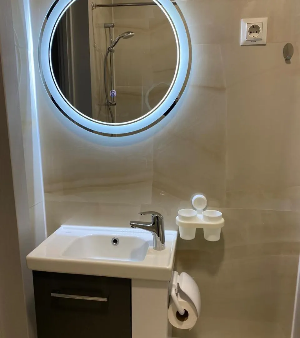 Cultural Crossing Hotel Тбилиси Грузия