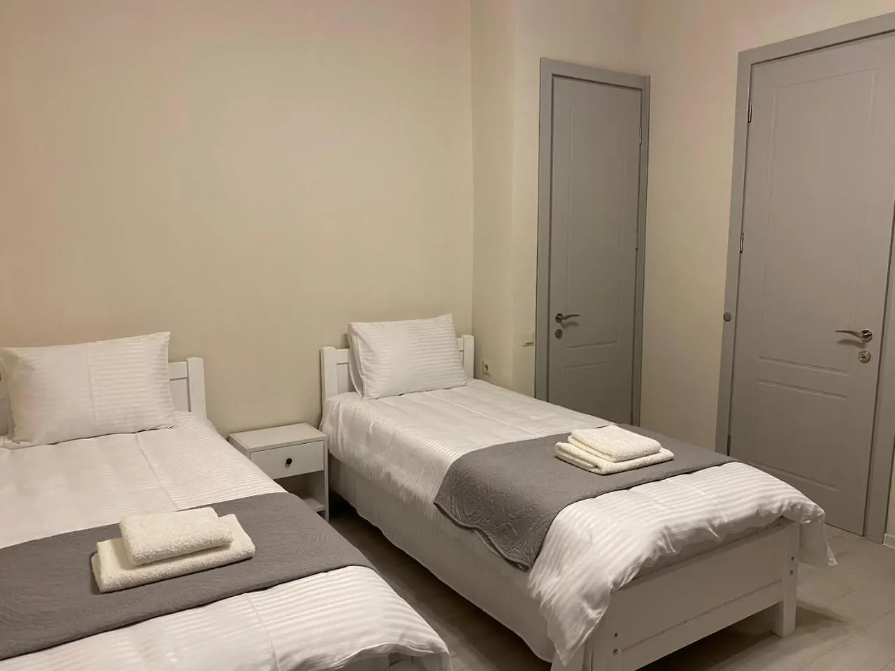 Cultural Crossing Hotel Тбилиси
