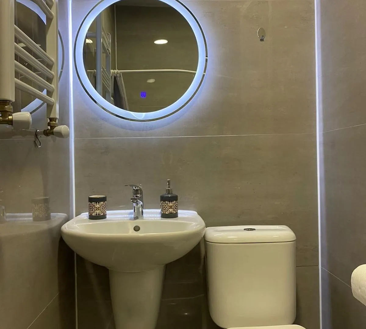 Cultural Crossing Hotel Тбилиси 0*,  Грузия
